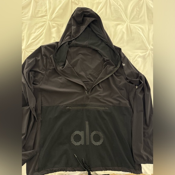 Half zip Alo windbreaker - Picture 2 of 6